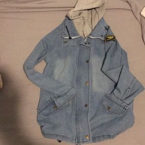 I’m selling a jean jacket with hood